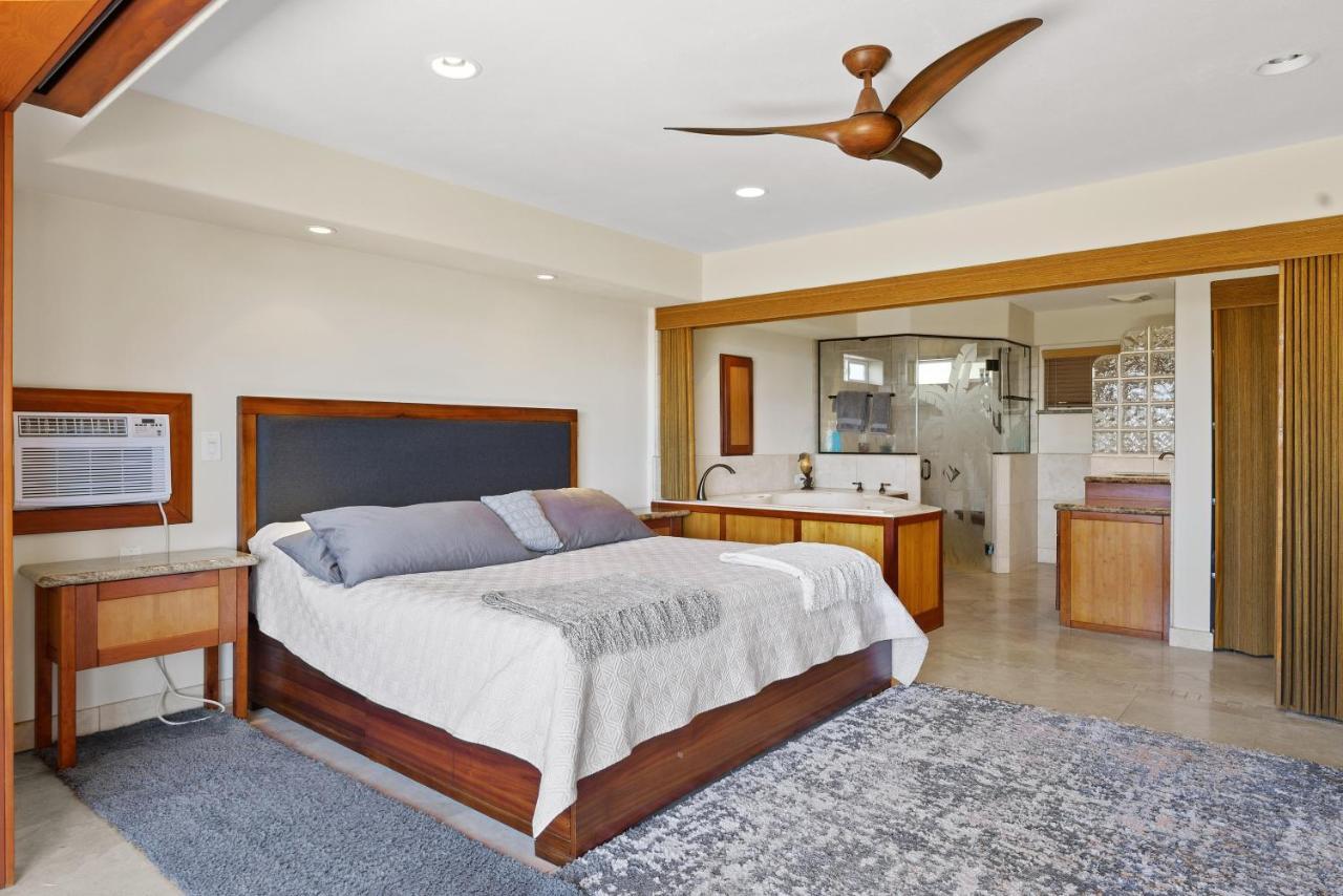 Seaspray Oceanview Apartment Kailua-Kona Exterior photo
