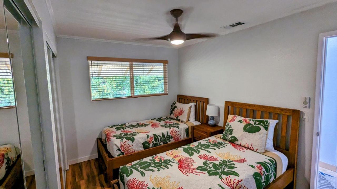 Seaspray Oceanview Apartment Kailua-Kona Exterior photo