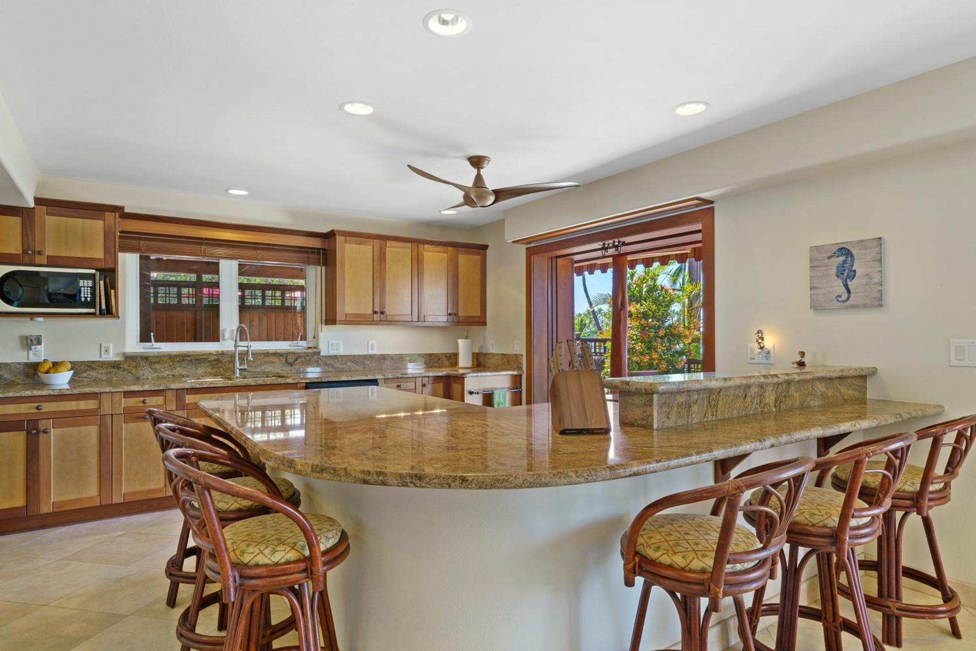 Seaspray Oceanview Apartment Kailua-Kona Exterior photo