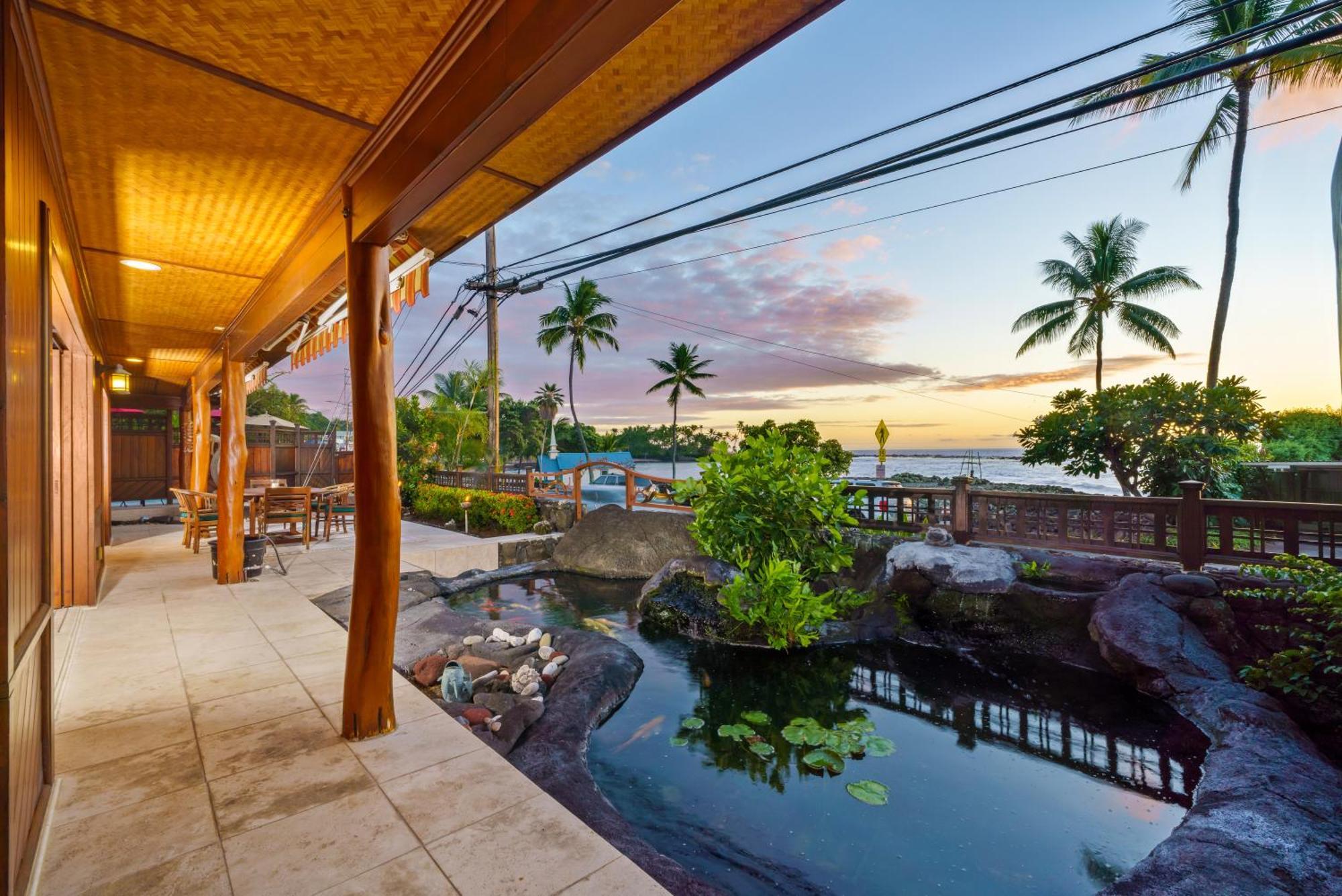 Seaspray Oceanview Apartment Kailua-Kona Exterior photo