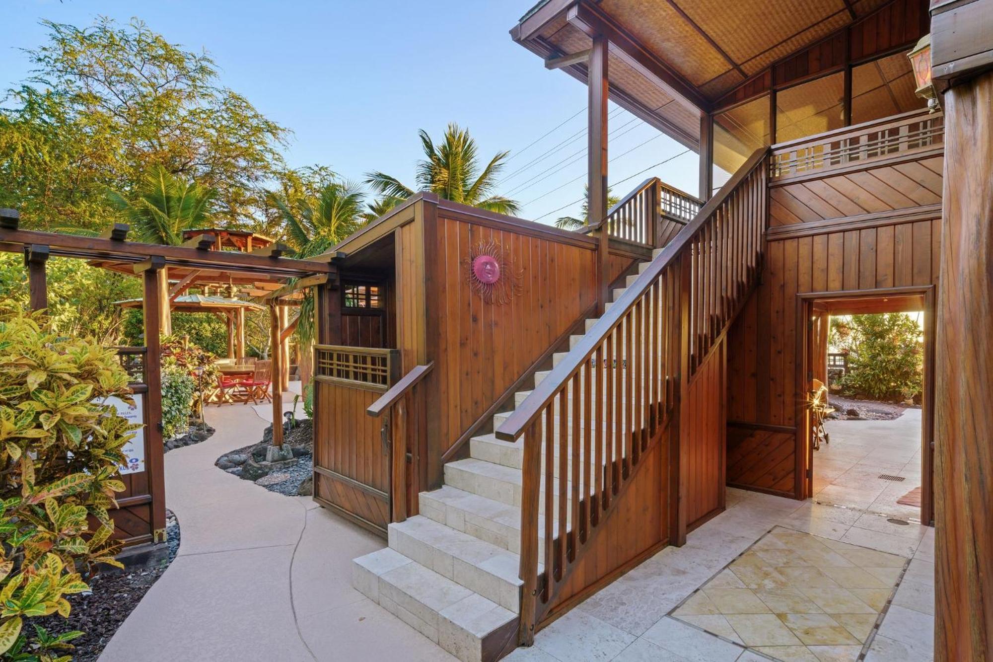 Seaspray Oceanview Apartment Kailua-Kona Exterior photo
